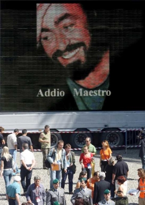 pavarotti.jpg
